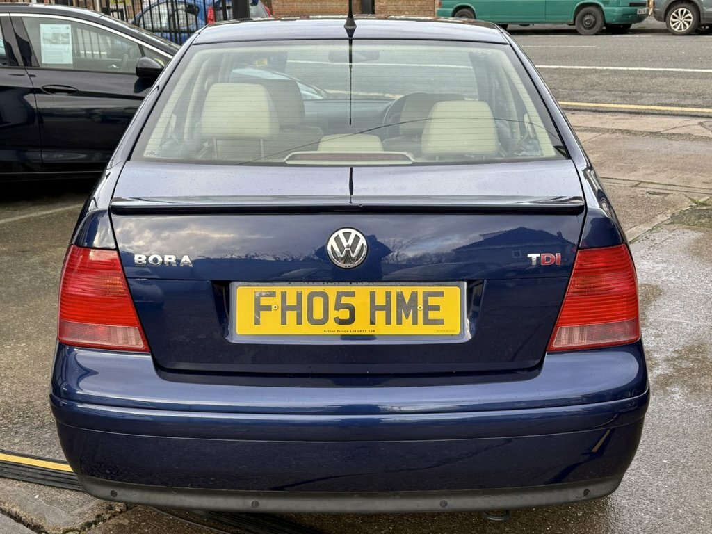 Volkswagen Bora Tdi Pd Highline Saloon Blue #6