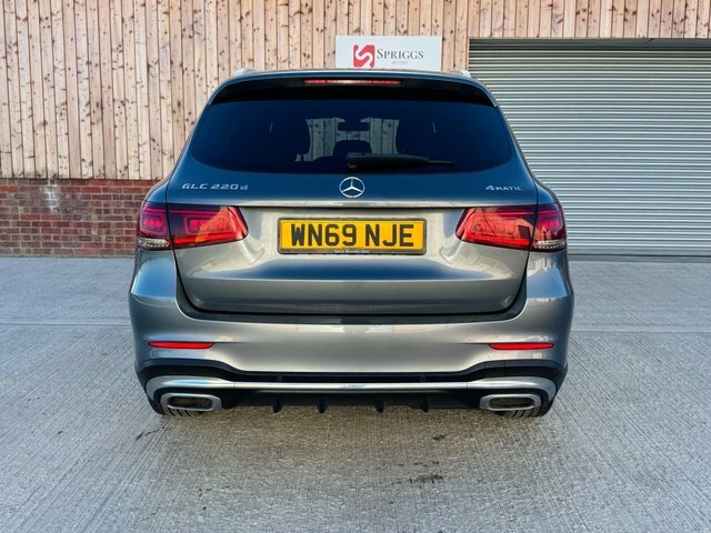 Mercedes-Benz GLC Class 2019 2.0 Glc220d Amg Line Suv G-tronic WN69NJE Grey #5