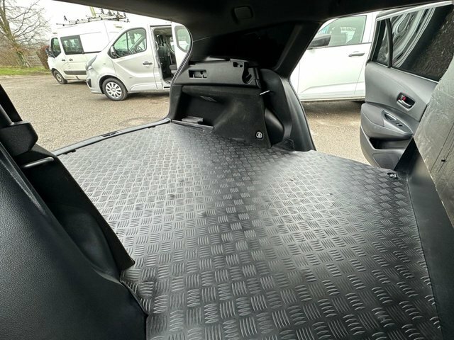 Toyota Corolla Vvt-h Car Derived Van CV72UEZ Silver #2