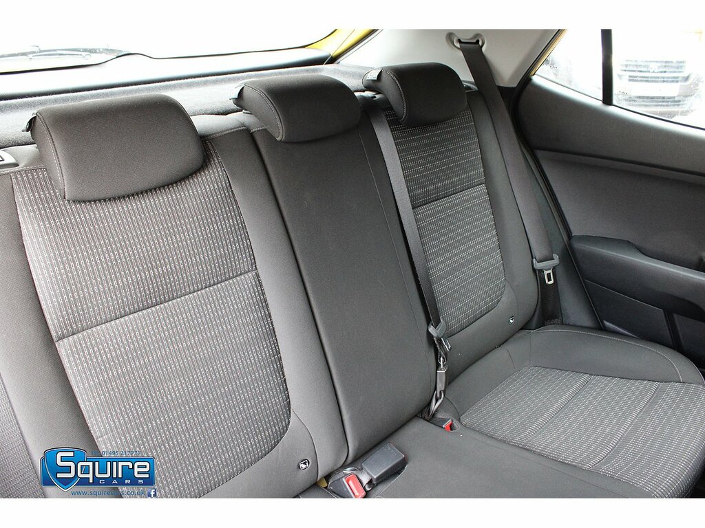 Kia Stonic T-gdi 2 U1377 Ulez EF72FJA Yellow #6