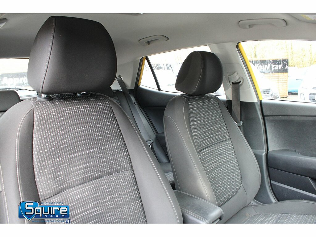 Kia Stonic T-gdi 2 U1377 Ulez EF72FJA Yellow #4