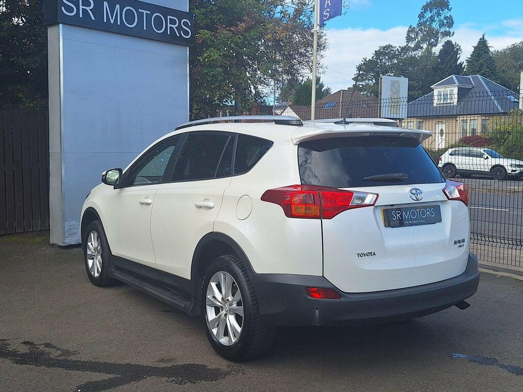 Toyota Rav 4 Suv 2.2 D-4d Invincible 4Wd Euro 5 201313 SL13HKP White #3