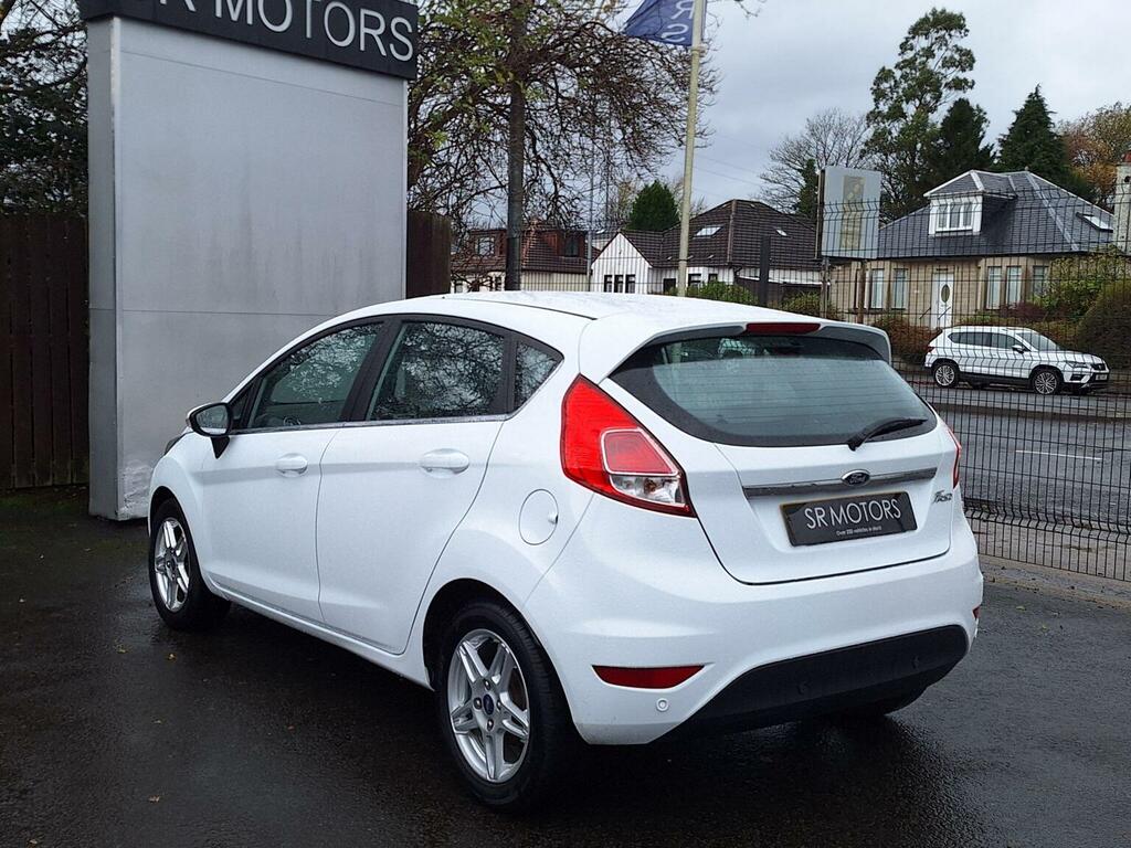 Ford Fiesta Hatchback 1.6 Zetec Powershift Euro 5 201363 White #4