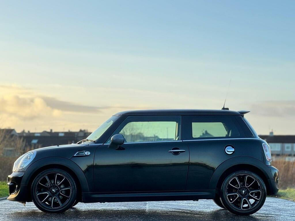 Mini Hatch Hatchback 1.6 Cooper S Bayswater Euro 5 Ss SN63GPK Black #4