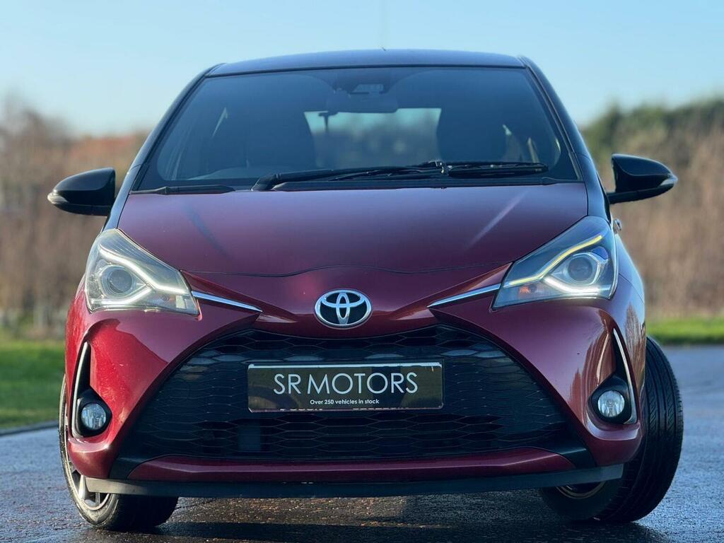 Toyota Yaris Hatchback 1.5 Vvt-i Blue Bi-tone Euro 6 2017 SD67BUO Red #3