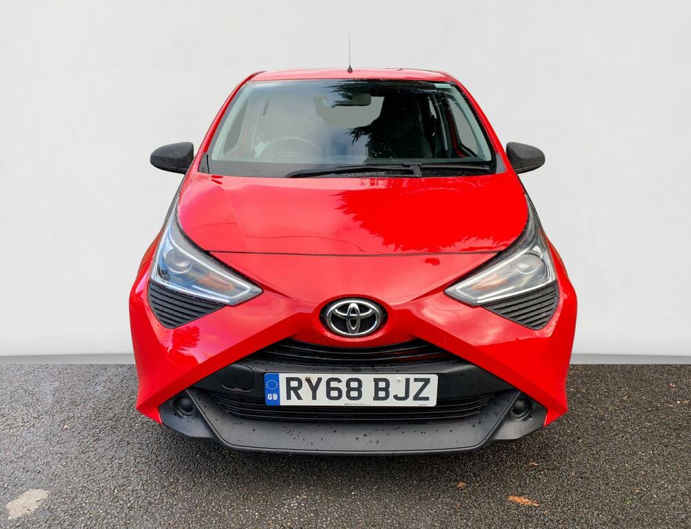 Toyota Aygo 1.0 Vvt-i X Euro 6 RY68BJZ #2
