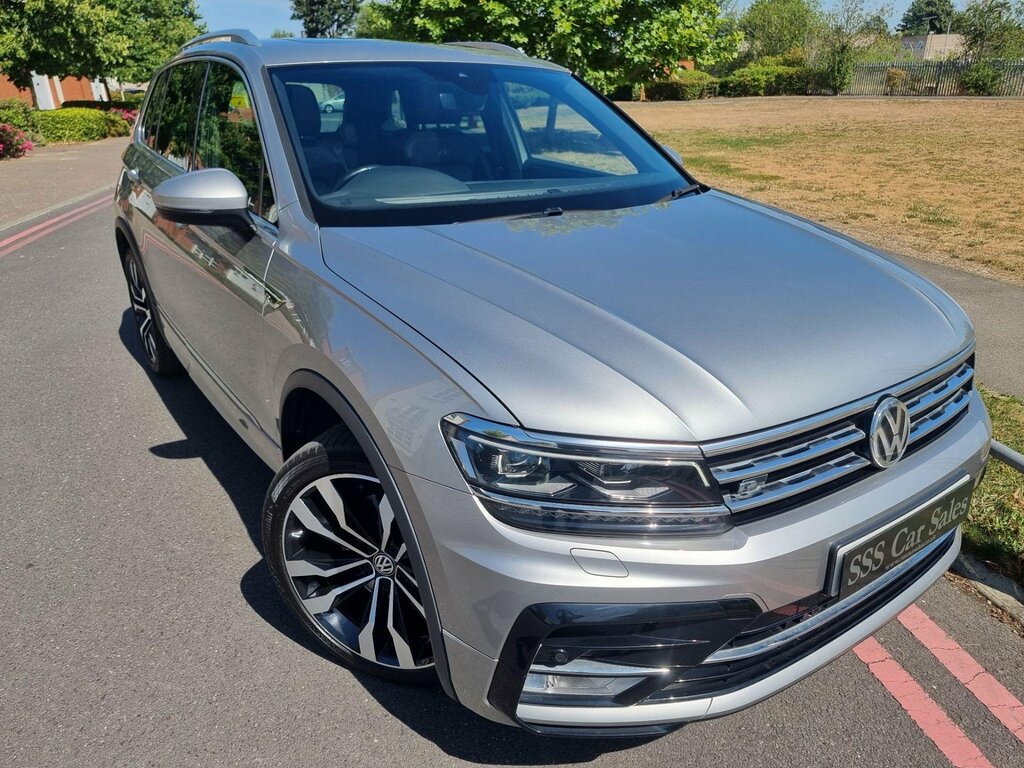 Volkswagen Tiguan 2.0 Tsi Bluemotion Tech R-line 4Motion Euro 6 Ss Silver