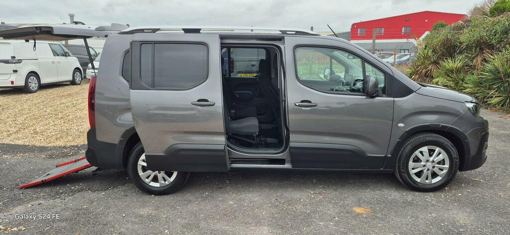 Peugeot Rifter 1.5 Bluehdi Allure Premium Long Mpv Euro 6 Ss 5 Grey #4