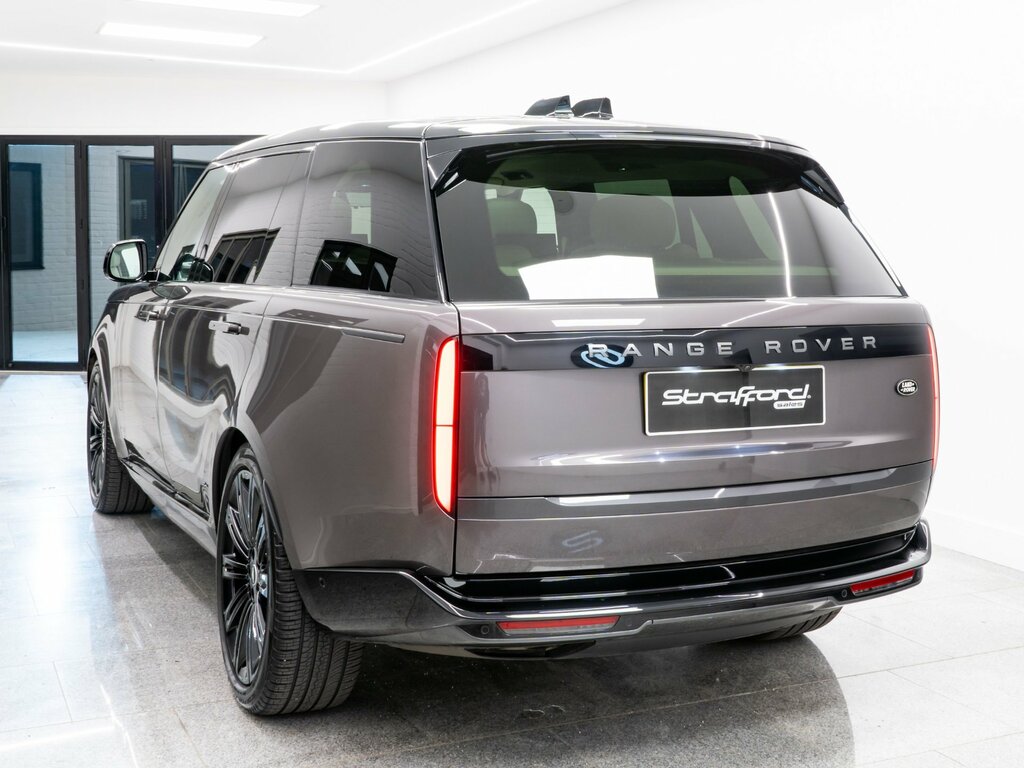 Land Rover Range Rover 3.0 D350 First Edition Lwb LG72ZDX Grey #4