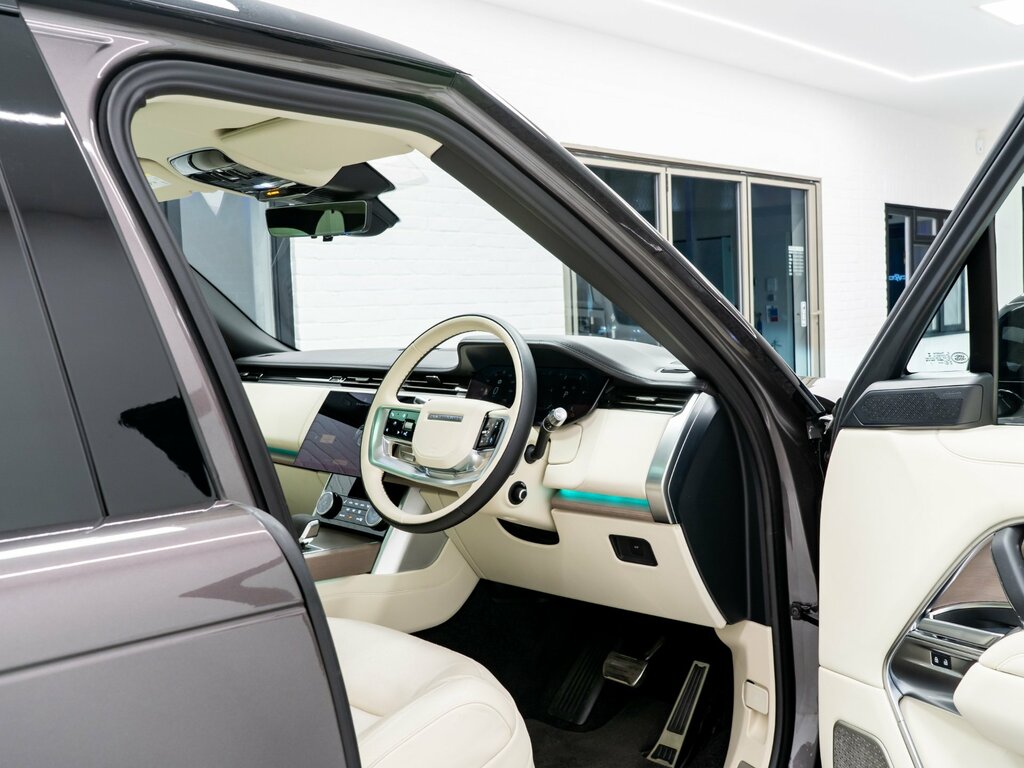 Land Rover Range Rover 3.0 D350 First Edition Lwb LG72ZDX Grey #5