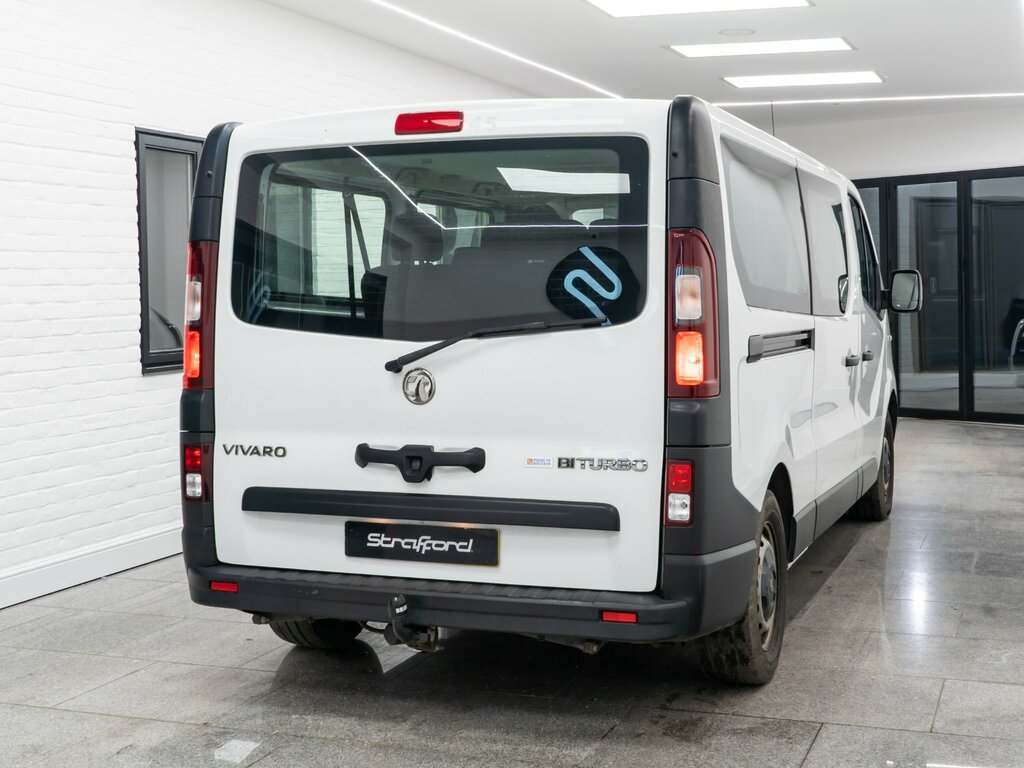 Vauxhall Vivaro L2h1 2900 Combi Cdti Biturbo Ss DA17LSY White #3