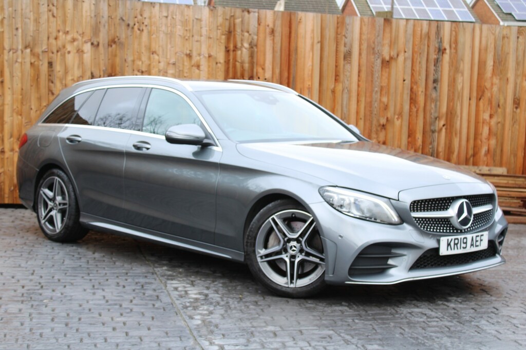 Mercedes-Benz C Class 2.0 C300d Amg Line 2019 KR19AEF Grey #2