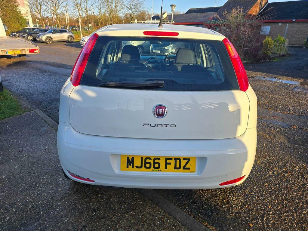Fiat Punto 1.4 Easy Euro 6 S S White #4