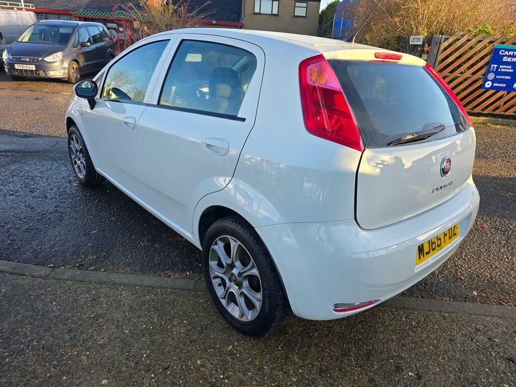 Fiat Punto 1.4 Easy Euro 6 S S White #5
