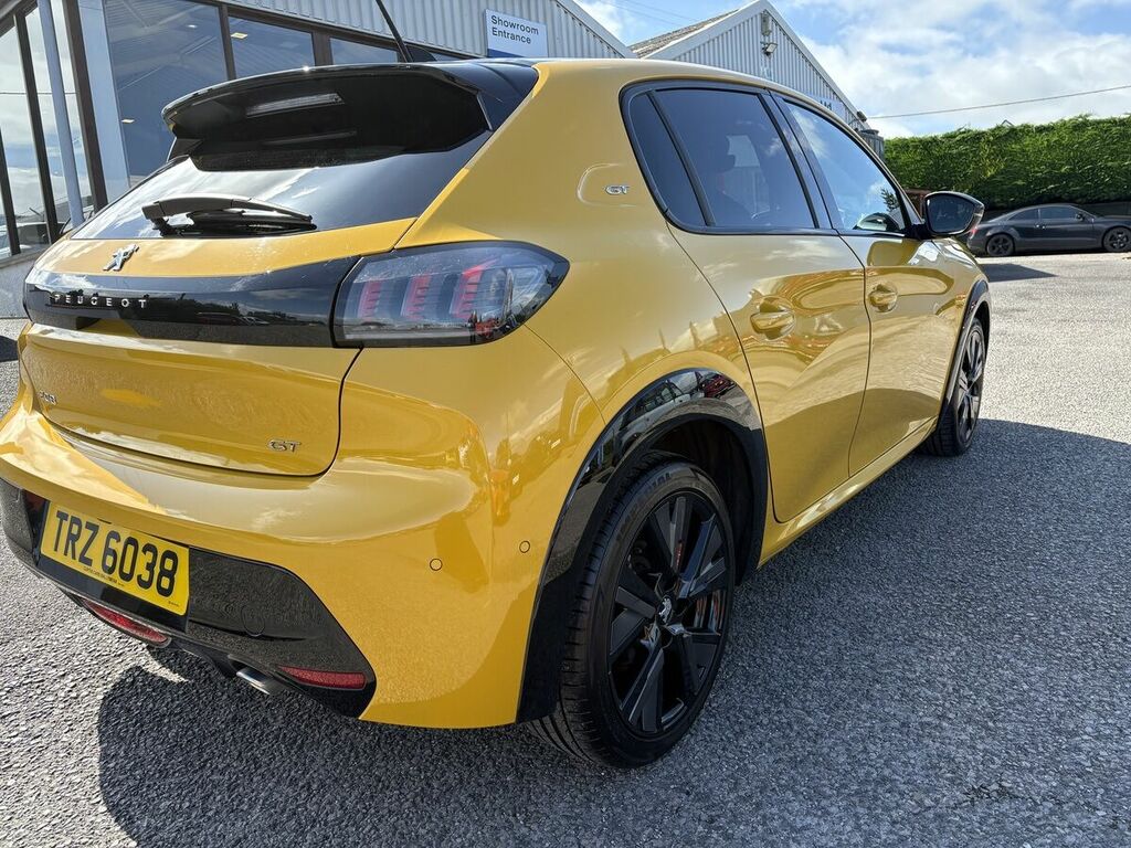 Peugeot 208 1.2 Gt Hatchback Euro 6 Ss 1 TRZ6038 Yellow #3