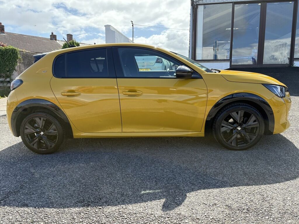 Peugeot 208 1.2 Gt Hatchback Euro 6 Ss 1 TRZ6038 Yellow #2
