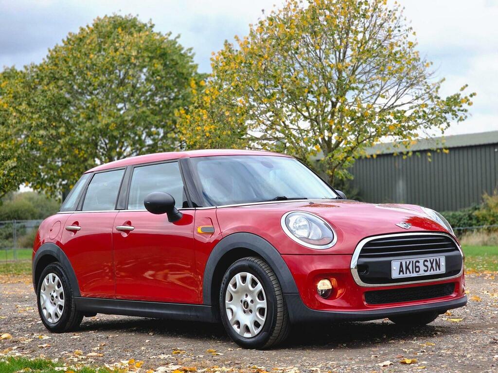 Mini Hatch 1.2 One Euro 6 Ss 201616 Red #2