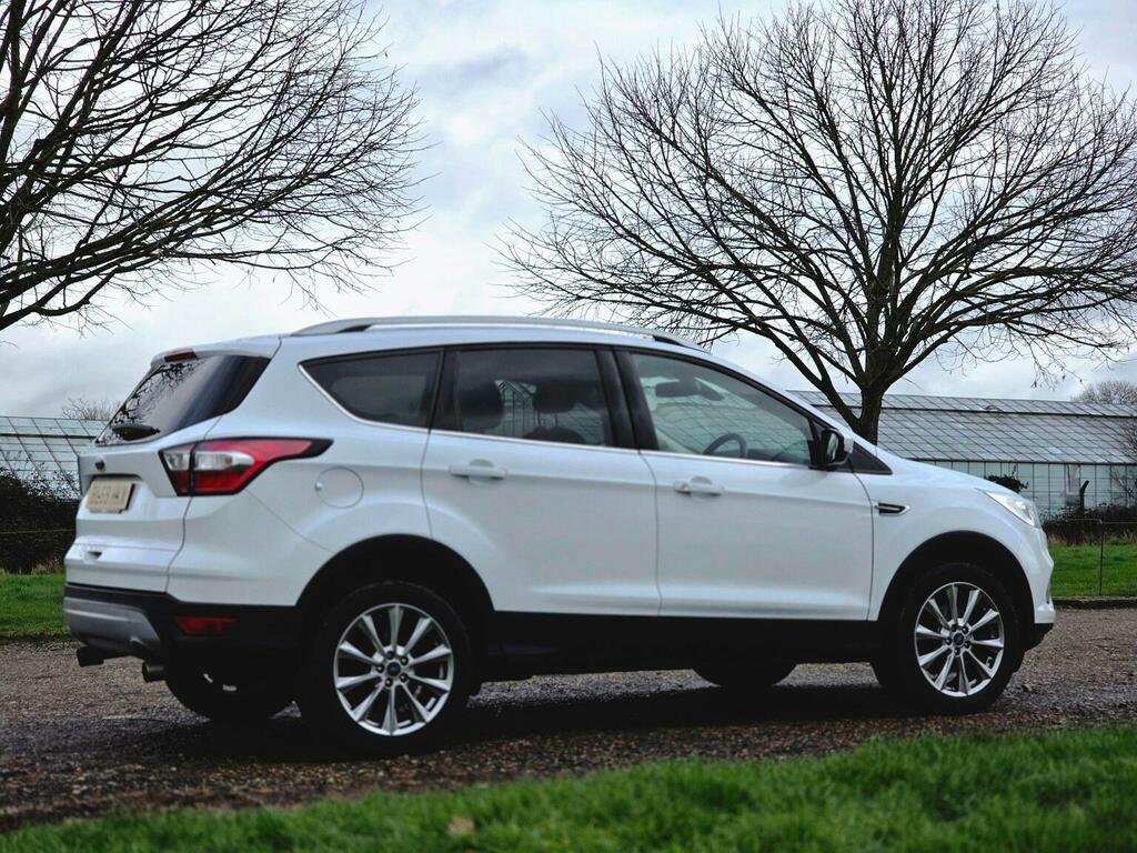 Ford Kuga 1.5T Ecoboost Titanium Edition Euro 6 Ss 5 BL69HKW White #4