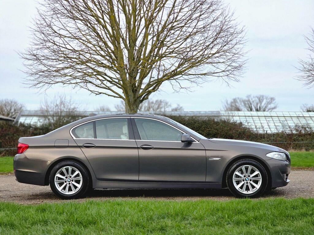 BMW 5 Series 2.0 528I Se Euro 5 Ss 201313 Beige #3