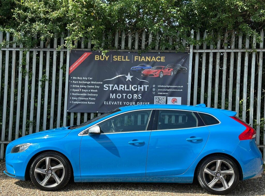 Volvo V40 1.6 D2 R-design Lux Euro 5 Ss YX64WFM Blue #5