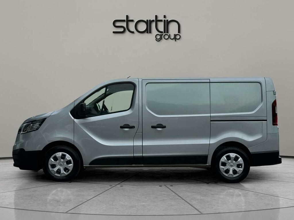 Renault Trafic 2.0 Dci Blue 30 Advance Swb Euro 6 Ss VX24YDC Grey #4