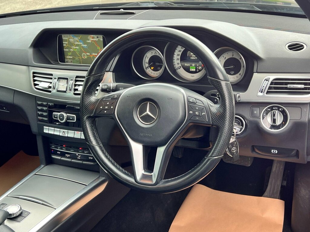 Mercedes-Benz E Class 2.1 E300dh Bluetec Se G-tronic Euro 5 Ss Blue