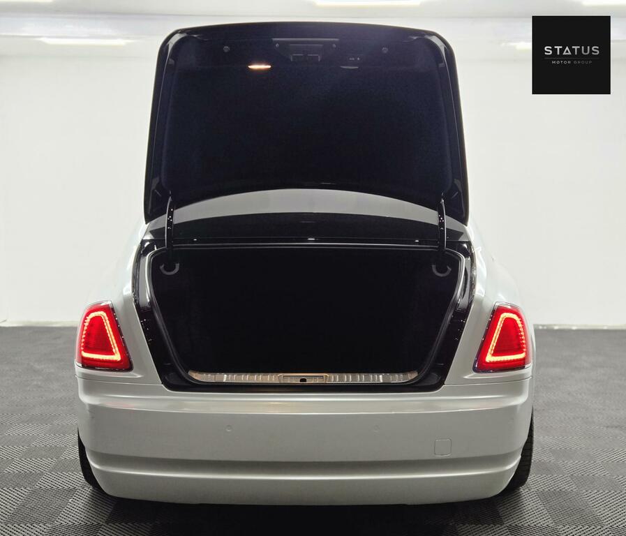 Rolls-Royce Ghost II 4dr Auto Black #16