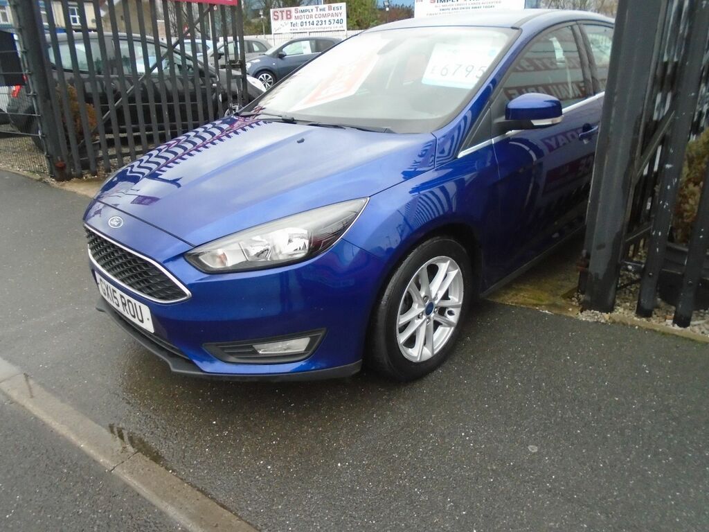 Ford Focus 1.6 Tdci Zetec Hatchback Euro 5 GX15ROU Blue #3
