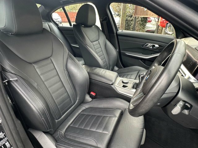 BMW 3 Series 318D M Sport Saloon Grey #2