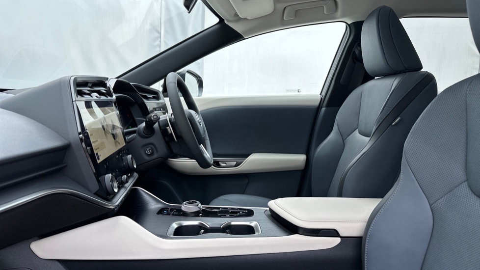 Lexus RZ 71.4Kwh Prem Plus 4Wd Grey #6