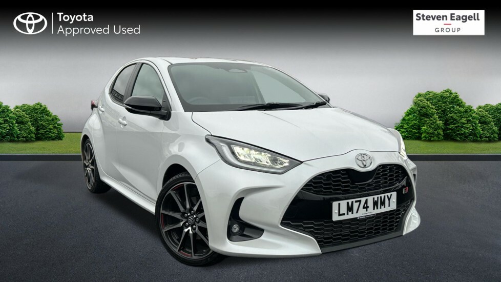 Toyota Yaris 1.5 Vvt-h Gr Sport E-cvt Euro 6 Ss White