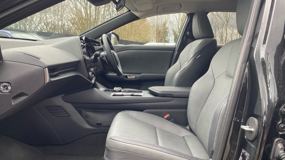Lexus RZ 300E 71.4Kwh Premium Plus AF74XKX Black #6