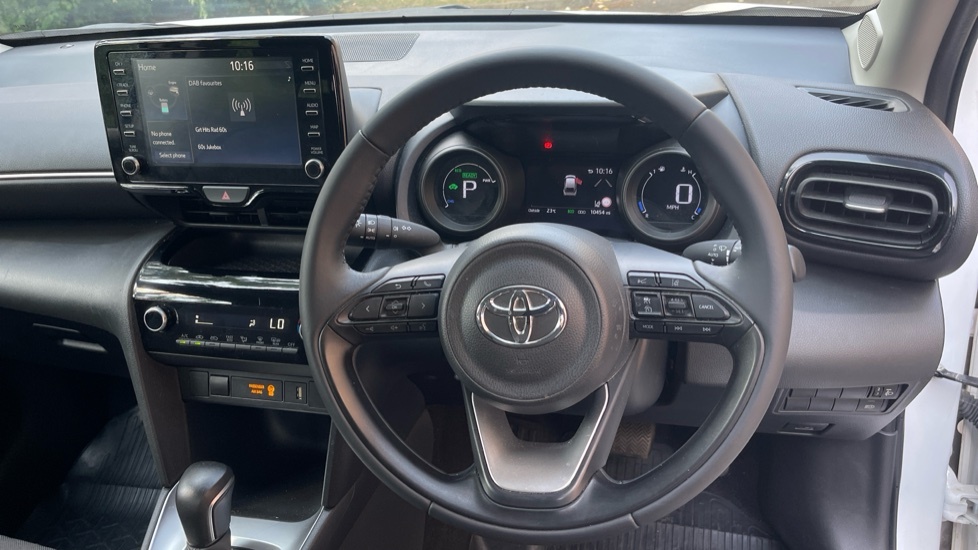 Toyota Yaris Cross 1.5 Vvt-h Icon E-cvt Euro 6 Ss KT73YMR White #6