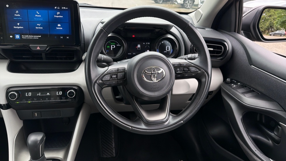 Toyota Yaris 1.5 Vvt-h Excel E-cvt Euro 6 Ss AV73KLX Black #6