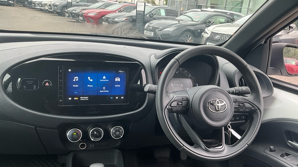 Toyota Aygo X 1.0 Vvt-i Pure Hatchback X-shift Euro 6 AE74XMC White #6