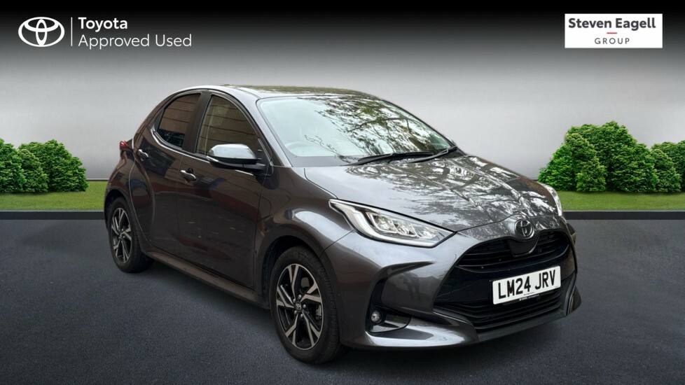Toyota Yaris 1.5 Vvt-h Design Hatchback Hybrid E-cvt Grey