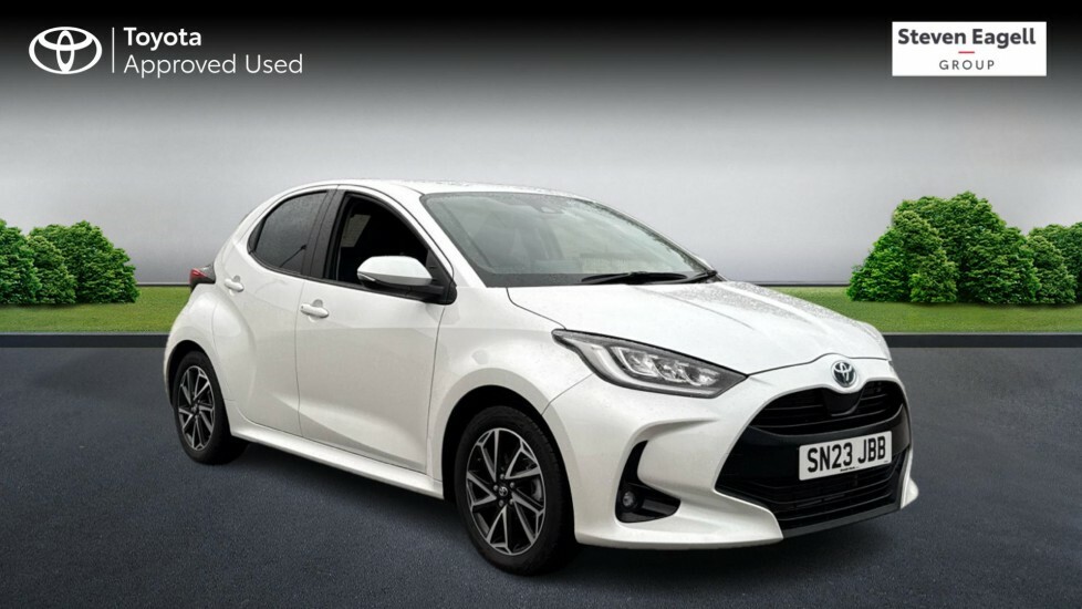 Toyota Yaris 1.5 Vvt-h Design E-cvt Euro 6 Ss SN23JBB White