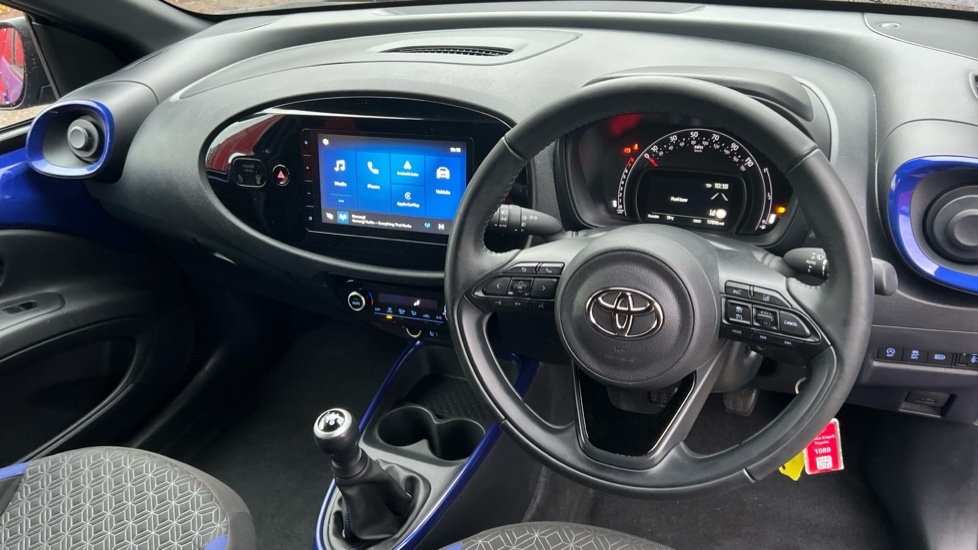 Toyota Aygo X 1.0 Vvt-i Edge Euro 6 Ss YR74ONL Blue #6