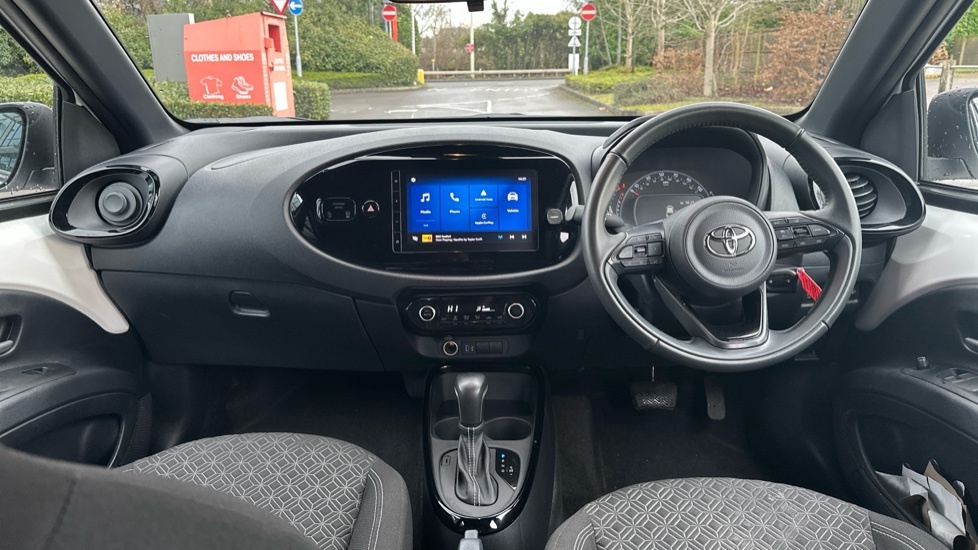 Toyota Aygo X 1.0 Vvt-i Edge Hatchback X-shift Euro 6 LR25XXW White #5