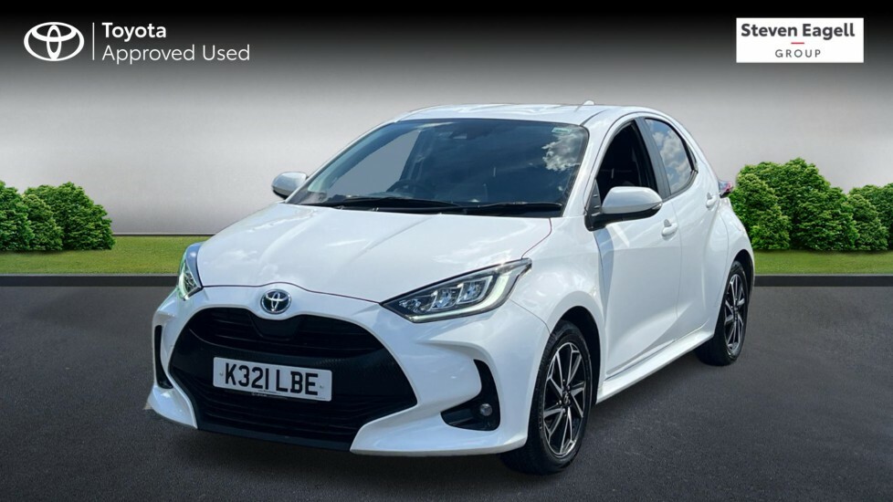 Toyota Yaris 1.5 Vvt-h Design E-cvt Euro 6 Ss K321LBE White #3