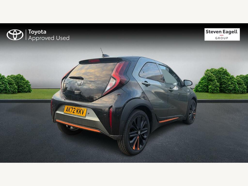 Toyota Aygo X 1.0 Vvt-i Limited Edition Canvas Roof Hatchback AK72KKV Green #4