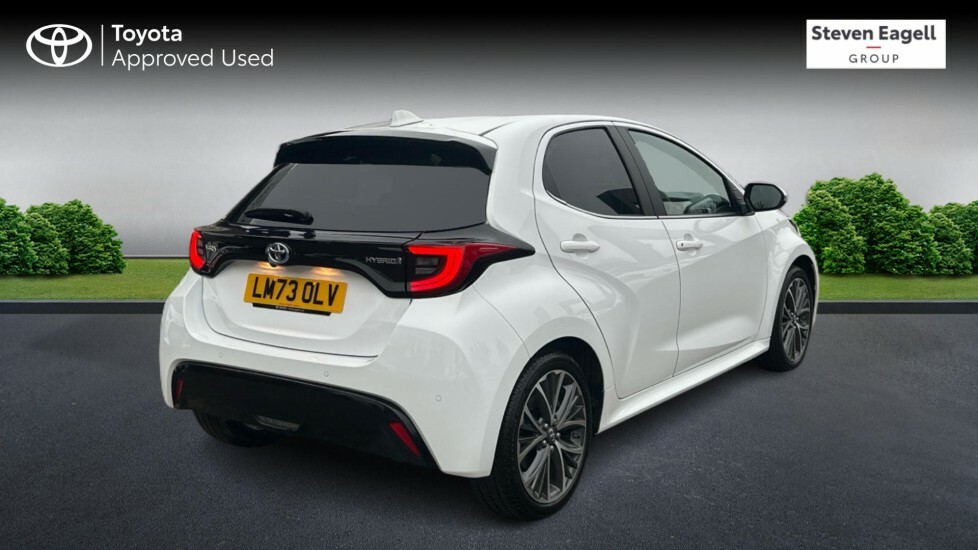 Toyota Yaris 1.5 Vvt-h Excel E-cvt Euro 6 Ss LM73OLV White #2