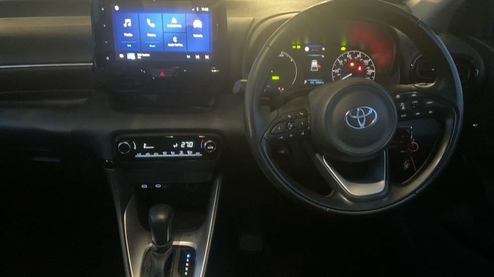 Toyota Yaris 1.5 Vvt-h Icon E-cvt Euro 6 Ss EO25NRK White #6