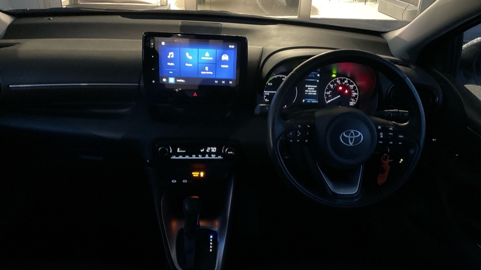 Toyota Yaris 1.5 Vvt-h Icon E-cvt Euro 6 Ss EO25NRK White #5