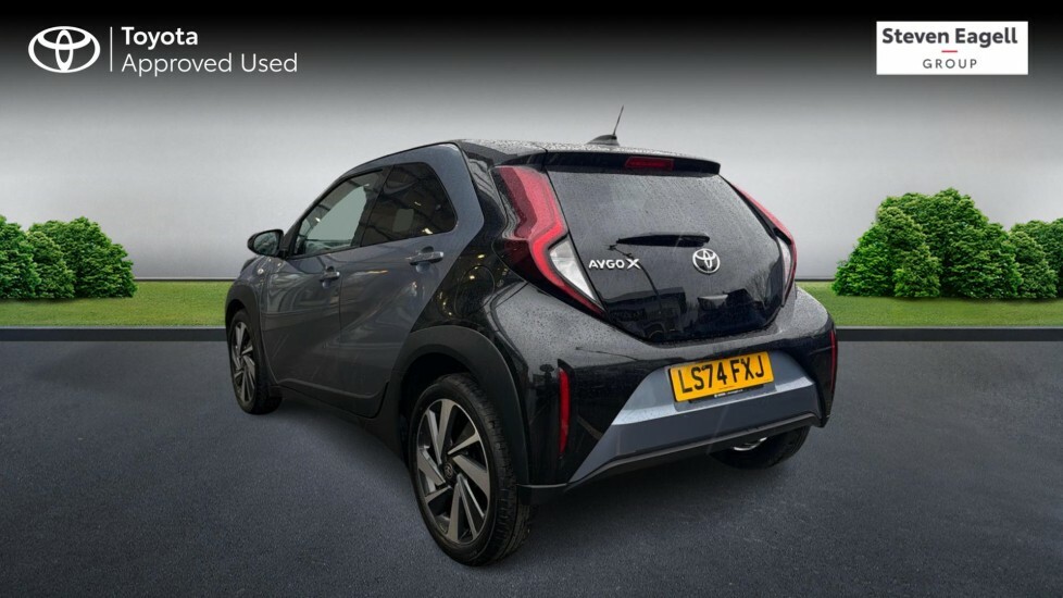 Toyota Aygo X 1.0 Vvt-i Edge Hatchback X-shift Euro 6 LS74FXJ Grey #4