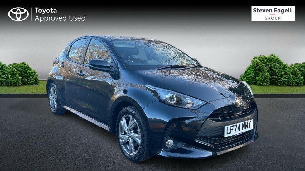 Toyota Yaris 1.5 Vvt-h Icon Hatchback Hybrid E-cvt E Black