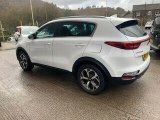 Kia Sportage 1.6 Gdi 2 Euro 6 Ss NG19NBJ White #6