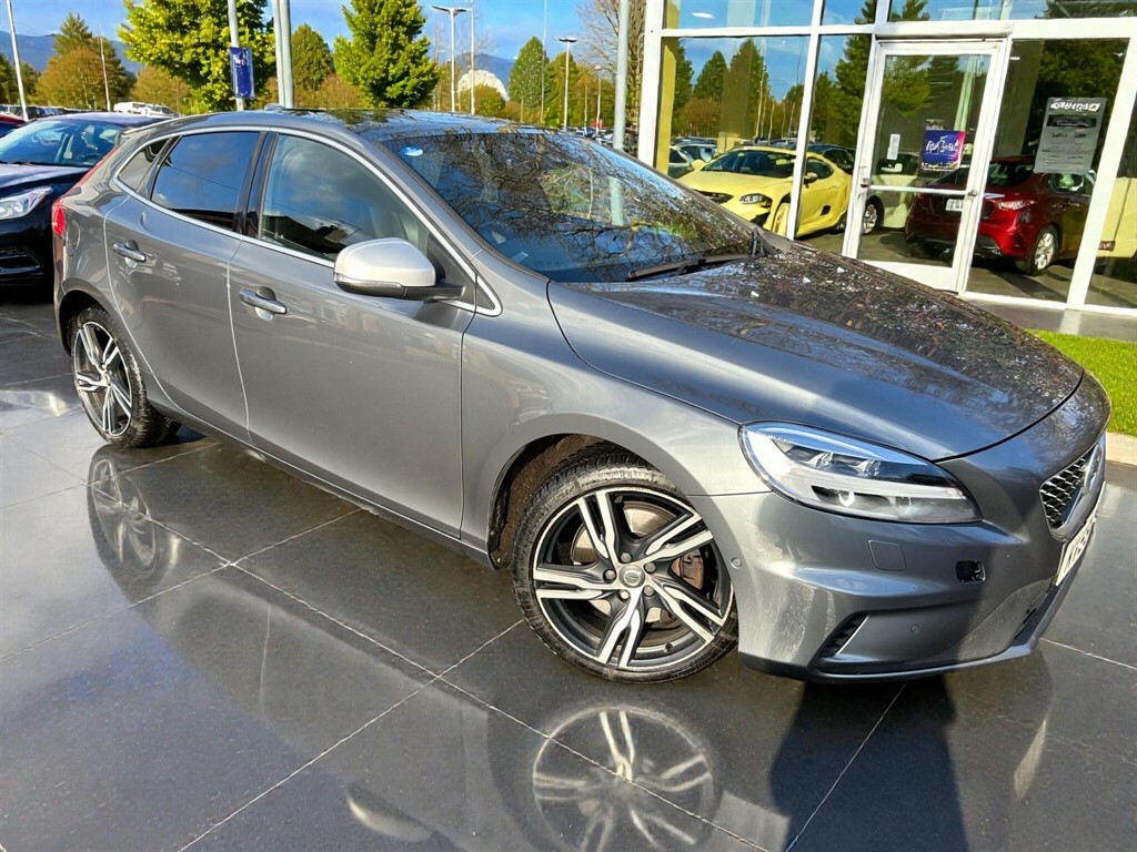 Volvo V40 2.0 D3 R-design Edition Euro 6 Ss Grey