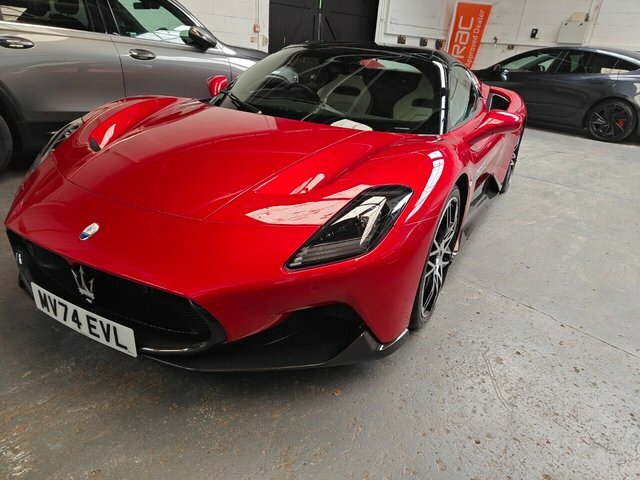Maserati MC20 Petrol Red #3