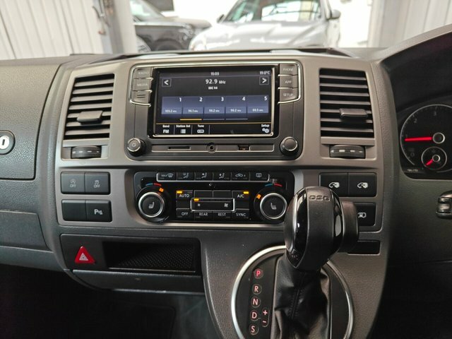 Volkswagen Caravelle Diesel Silver #6